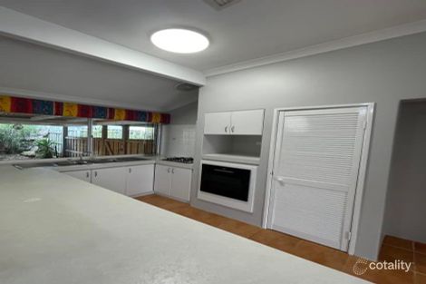 Property photo of 31 Quinault Loop Joondalup WA 6027