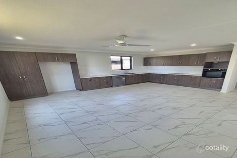 Property photo of 12 Bulla Place Kelso QLD 4815