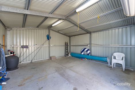Property photo of 27 Grasshill Grange Halls Head WA 6210
