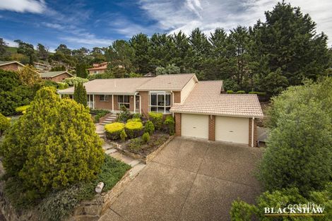 33 Stopford Cres, Fadden, ACT 2904