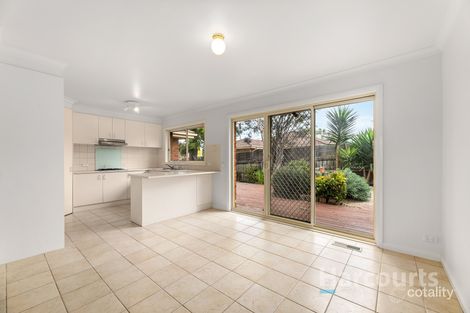 Property photo of 2/59 Orange Grove Bayswater VIC 3153