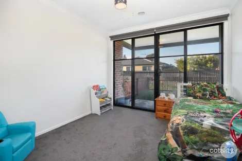 Property photo of 4 Kevlar Close Canadian VIC 3350