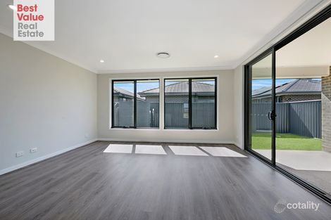 Property photo of 7 Squadron Street Jordan Springs NSW 2747