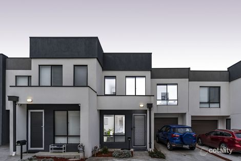 Property photo of 23 Daydream Place Wollert VIC 3750