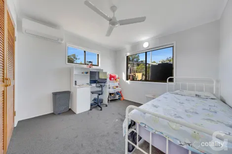 Property photo of 7 Davis Street Mount Larcom QLD 4695