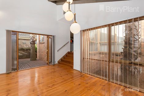 Property photo of 9 Balmain Drive Berwick VIC 3806