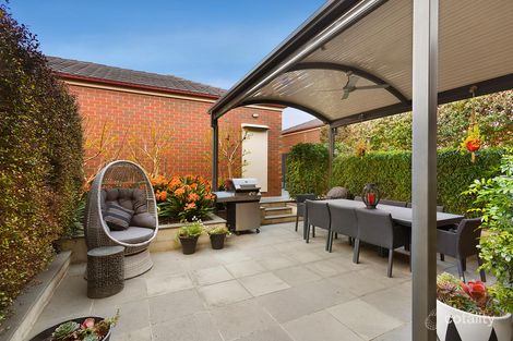 Property photo of 7 Vista Grove Viewbank VIC 3084