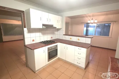 Property photo of 1 Karrul Way Greenfields WA 6210
