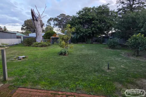 Property photo of 1 Karrul Way Greenfields WA 6210
