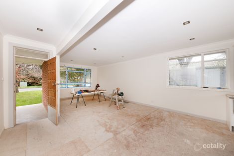 Property photo of 20 Morgan Crescent Curtin ACT 2605
