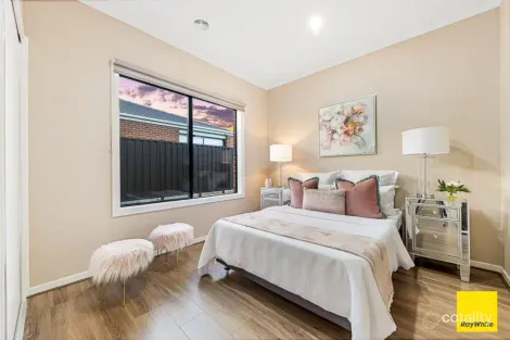 Property photo of 56 Queensbridge Avenue Tarneit VIC 3029