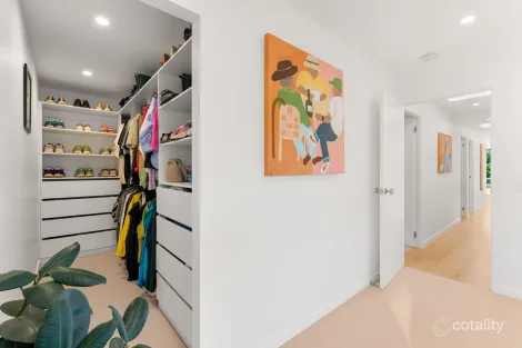 Property photo of 98 Chainey Avenue Miami QLD 4220