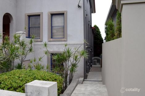 1/32 Light St, Bar Beach, NSW 2300