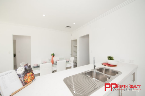 Property photo of 8/279 Albert Street Balcatta WA 6021