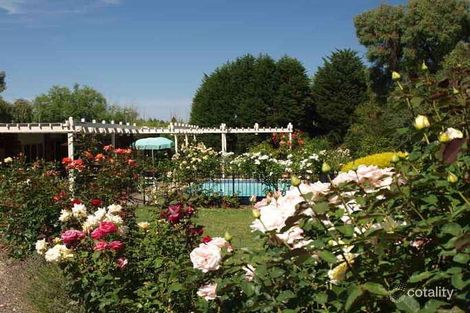 Property photo of 26 Mountain Flat Road Narre Warren East VIC 3804