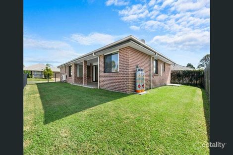 Property photo of 7 Lauren Circuit Brighton QLD 4017
