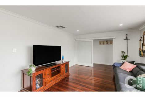 Property photo of 45 Steward Way Orelia WA 6167