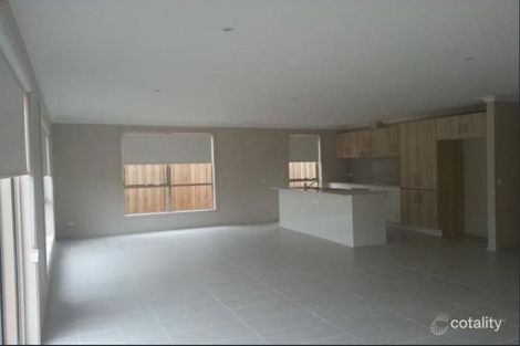 Property photo of 20 Ceratta Crescent Tarneit VIC 3029