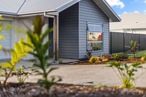 24 Bradbury Pl, Maleny, QLD 4552