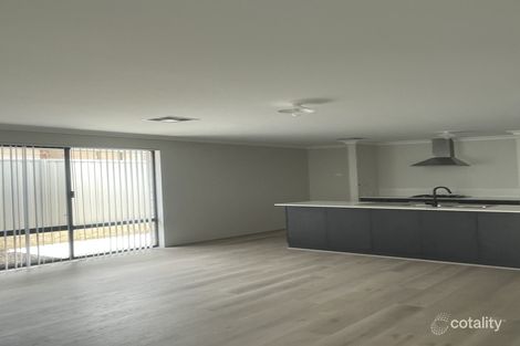 4 Gnaraloo Rd, Alkimos, WA 6038