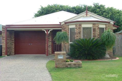 29 Cedar St, Cannon Hill, QLD 4170