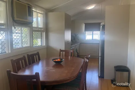 Property photo of 89 Bennett Street Berserker QLD 4701