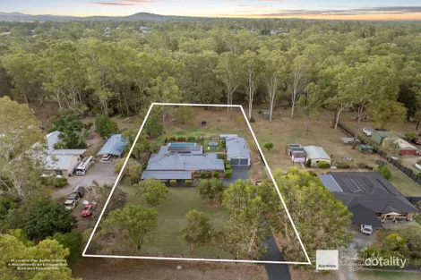 33-35 WOOLSHED CT, FLAGSTONE, QLD 4280