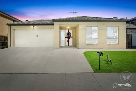 5 Float Pl, Point Cook, VIC 3030