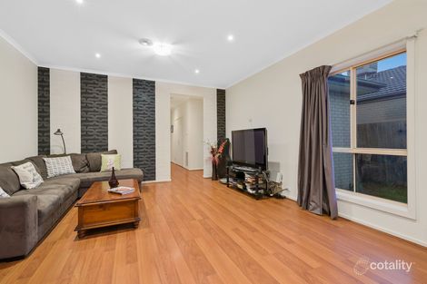 Property photo of 12 Black Wattle Way Cranbourne VIC 3977