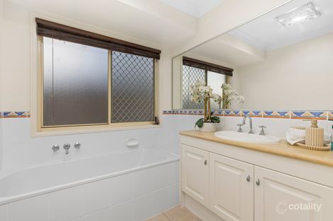 Property photo of 95 Gordon Crescent Wakerley QLD 4154