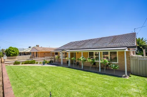 66 Lachlan St, Cowra, NSW 2794