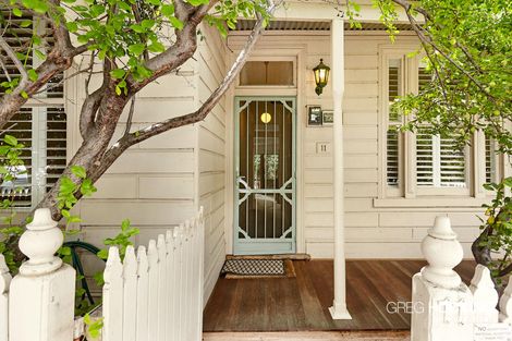 Property photo of 11 Merton Place Albert Park VIC 3206