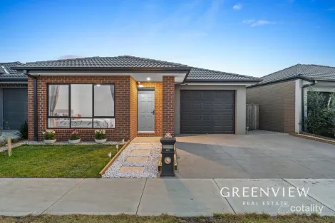 41 Protea St, Junction Village, VIC 3977