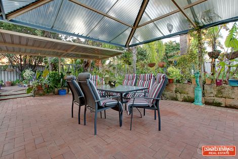 Property photo of 20 Coran Gardens Warnbro WA 6169