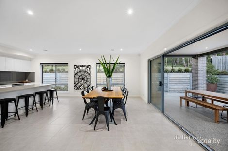 Property photo of 12 Wonga Mews Wonga Park VIC 3115