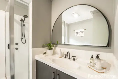Property photo of 12 Magnolia Grove Bomaderry NSW 2541