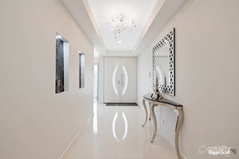 Property photo of 14 College Road Doreen VIC 3754