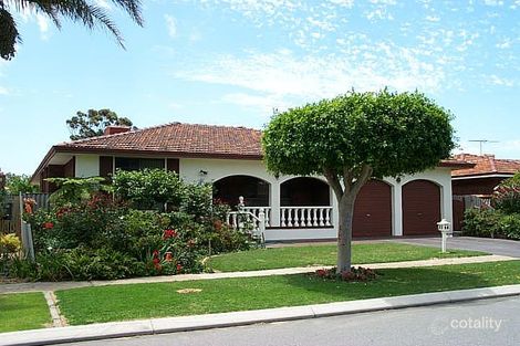 17 Whimbrel St, Stirling, WA 6021