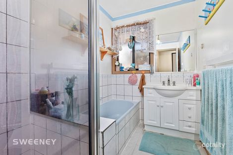 18 Jefferson St, St Albans, VIC 3021