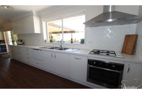 Property photo of 25 Lamont Place Eglinton NSW 2795