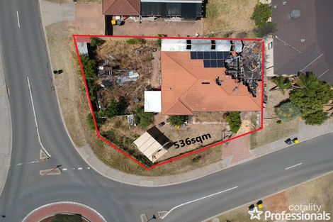 35 Carpenteria Cres, Kenwick, WA 6107