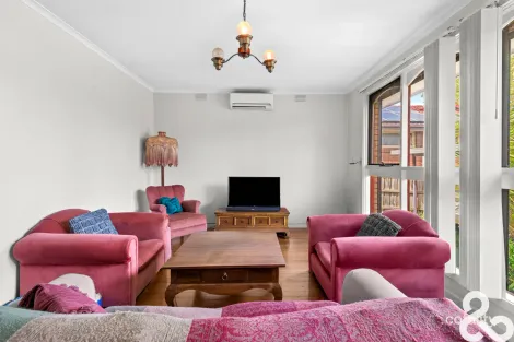 Property photo of 1386 Plenty Road Bundoora VIC 3083