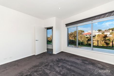 Property photo of 27 Roxburgh Court Warrnambool VIC 3280