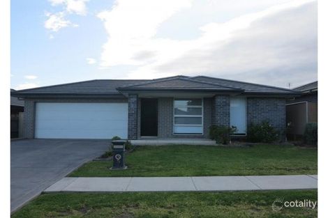 5 Rosecomb Rd, Spring Farm, NSW 2570