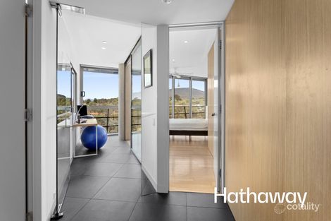 Property photo of 609/25 Edinburgh Avenue City ACT 2601