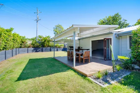 2 EGAN AVE, BEACHMERE, QLD 4510