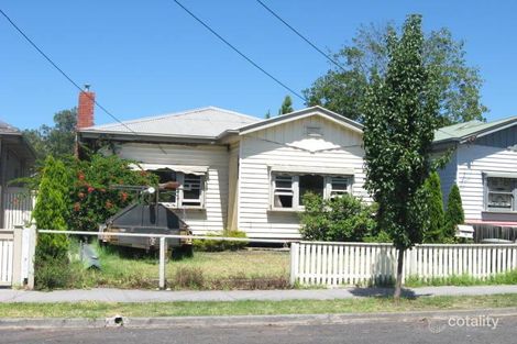 11 River St, Newport, VIC 3015