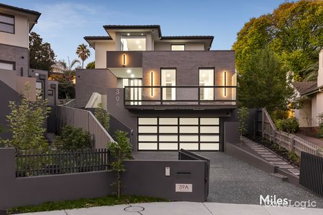 Property photo of 39 Thoresby Grove Ivanhoe VIC 3079