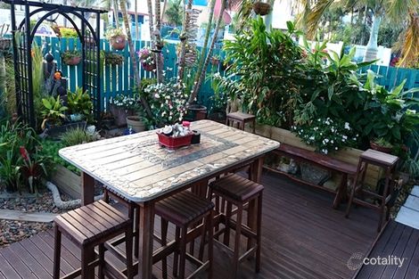 Property photo of 13/6 Megan Place Mackay Harbour QLD 4740