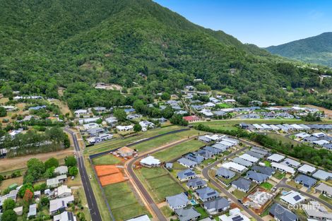 Property photo of 82 Springbrook Avenue Redlynch QLD 4870